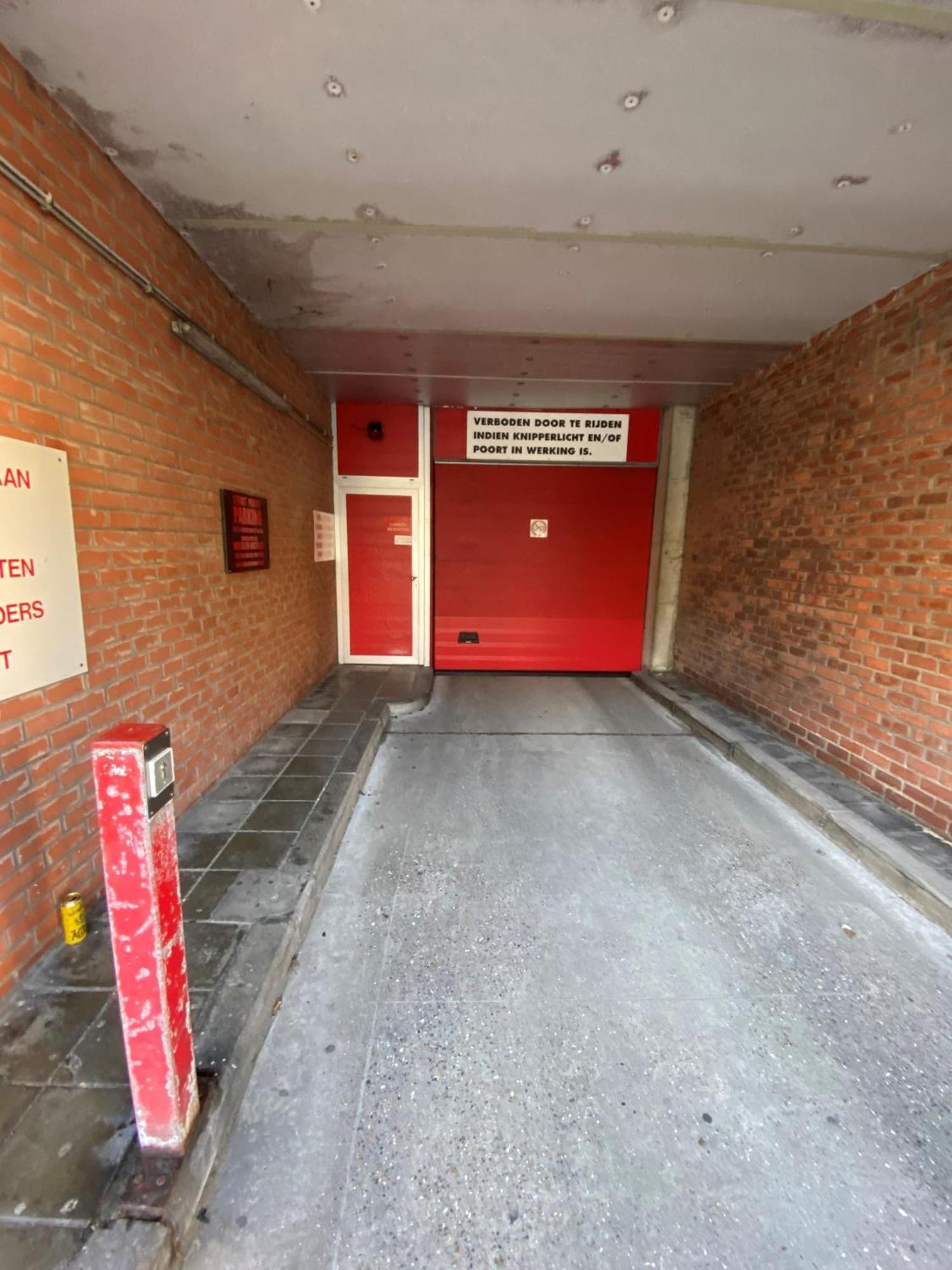 Met Priveparking Appartement *
